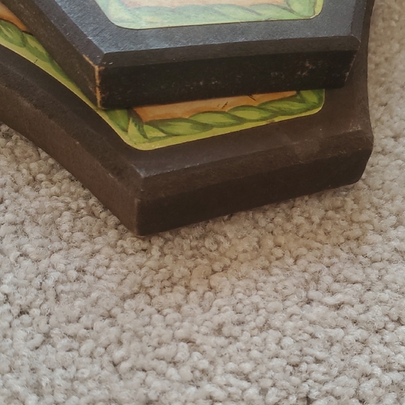 Vintage Love and Faith Wall Decor - Picture 6 of 9